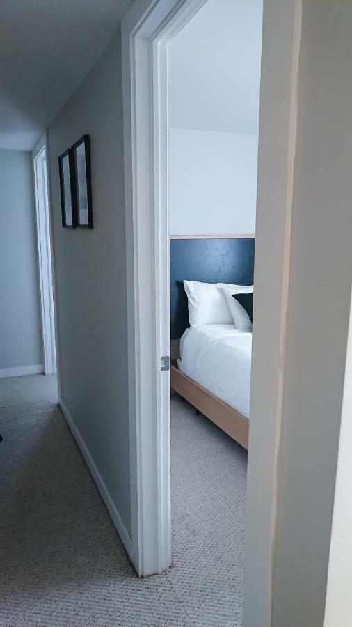 Spacious 3 Bdrm Home Near Downtown Ottawa Luaran gambar